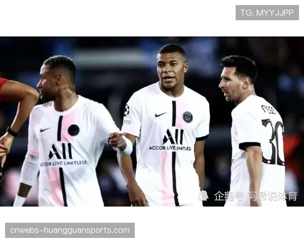 更衣室的领袖:特写摩纳哥老将戈洛温如何帮助南美年轻球员适应